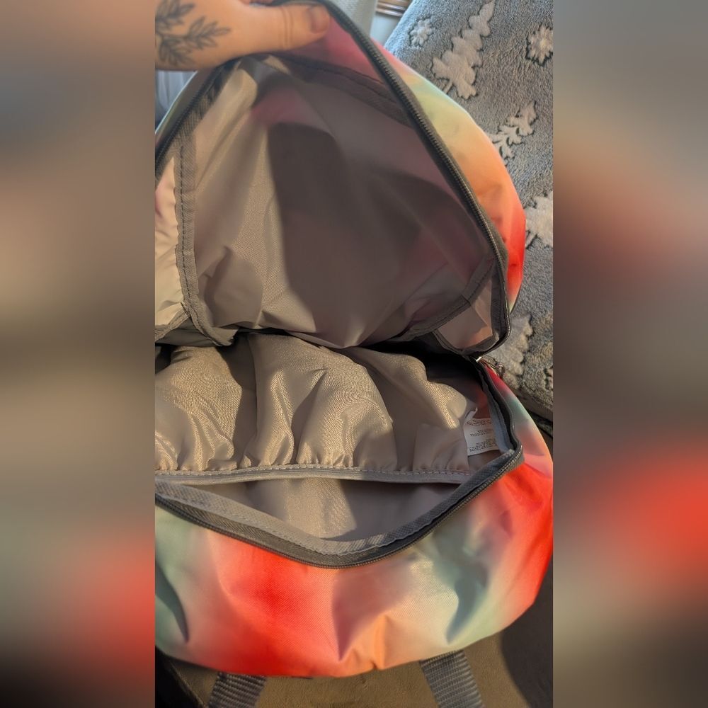 Fuel Gradient Backpack - Picture 3 of 6